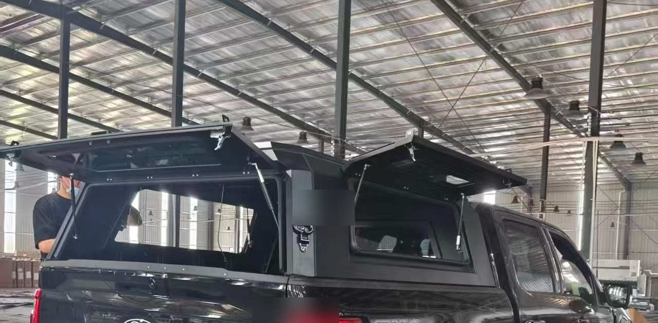 Side opening canopy